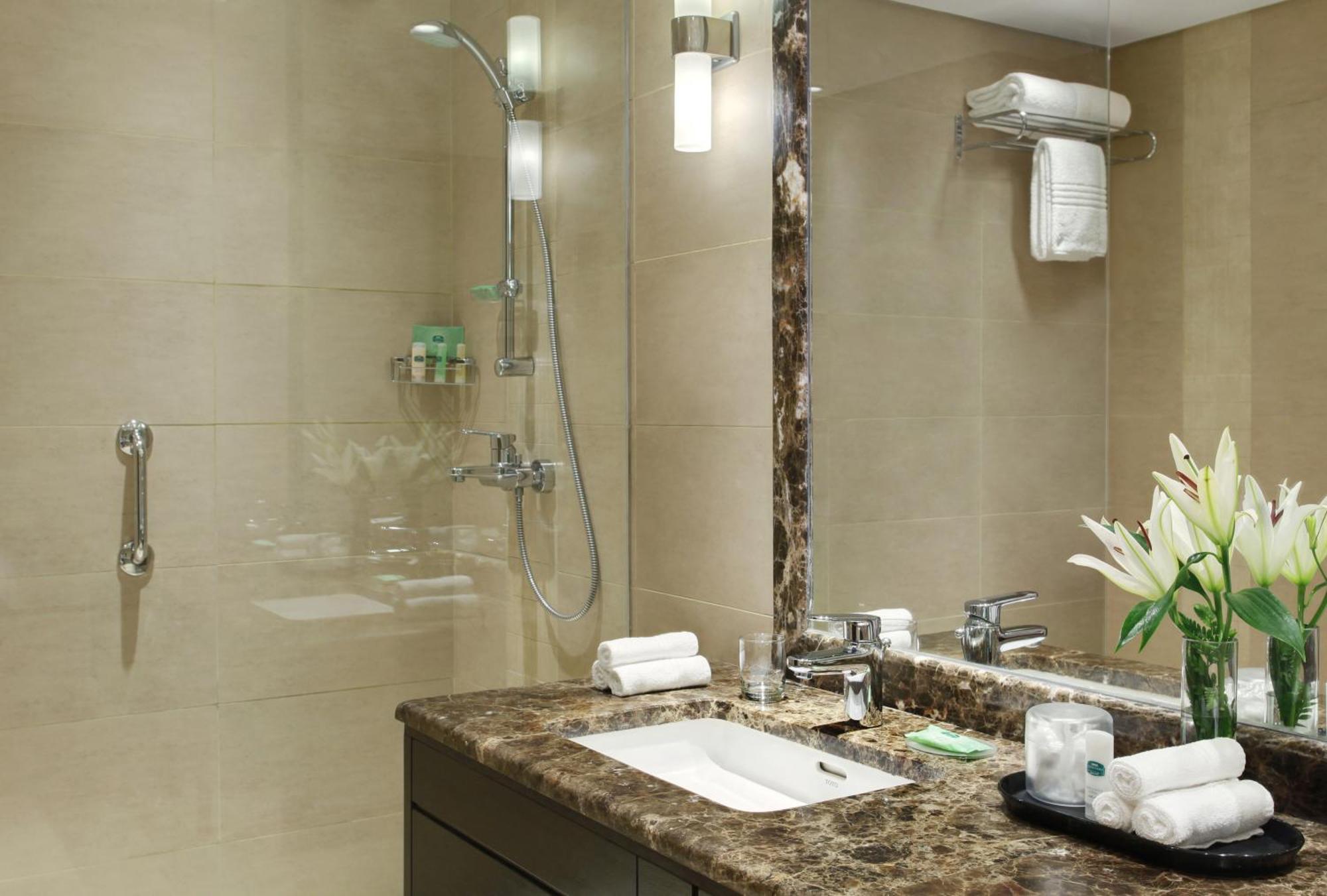Hotel Courtyard By Marriott Jazan Esterno foto