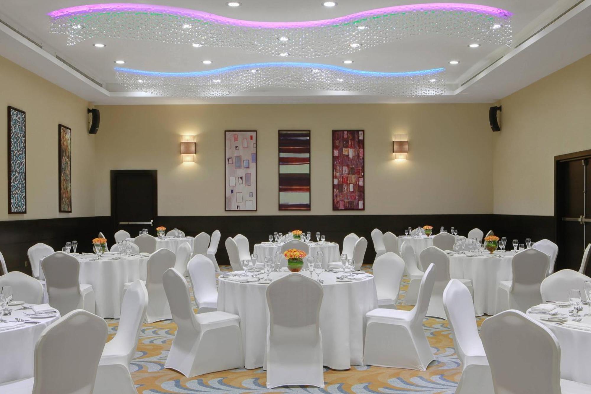 Hotel Courtyard By Marriott Jazan Esterno foto