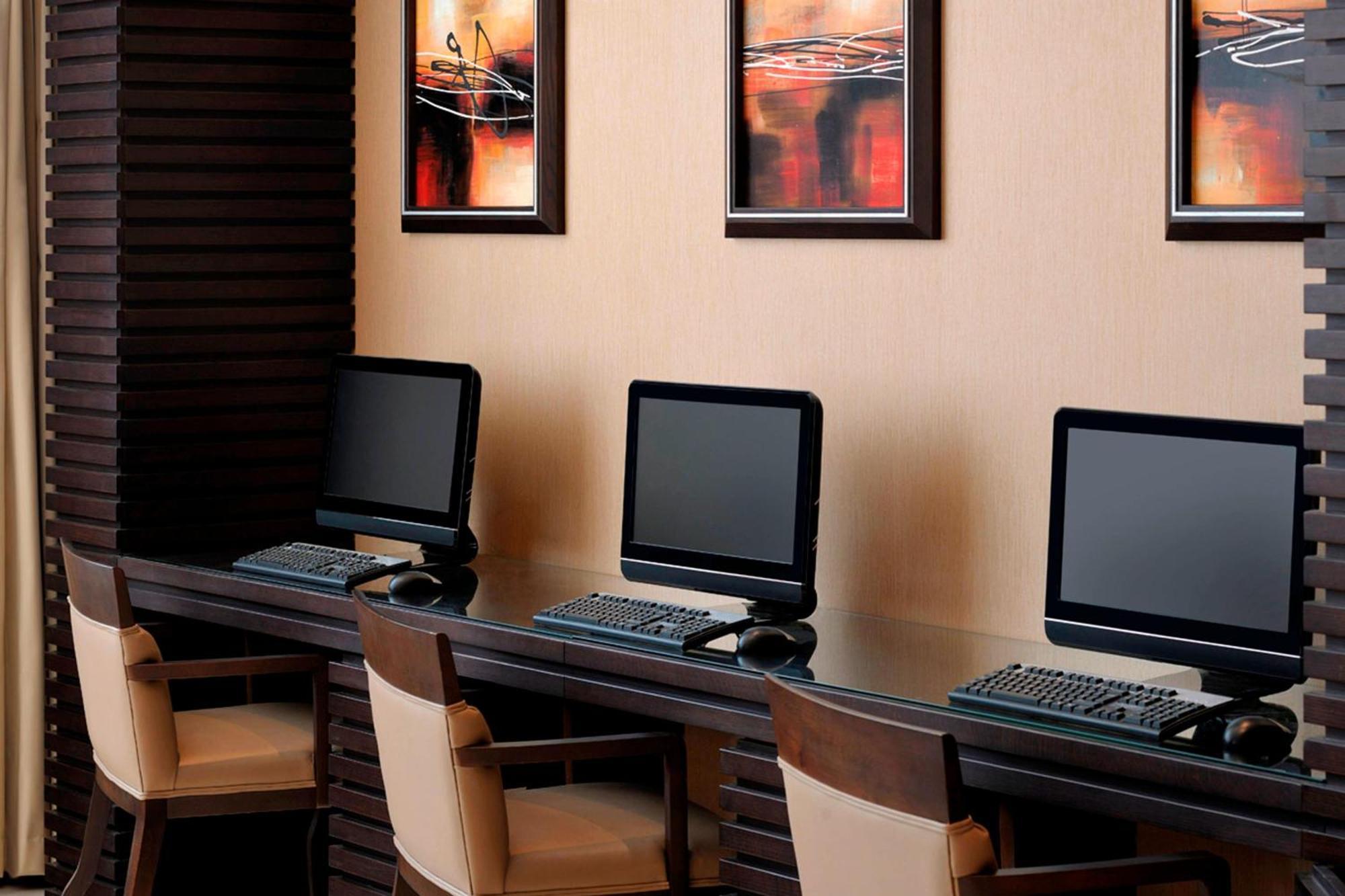 Hotel Courtyard By Marriott Jazan Esterno foto