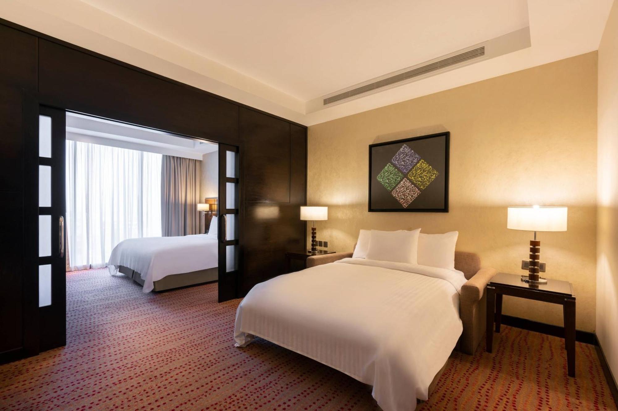 Hotel Courtyard By Marriott Jazan Esterno foto